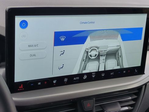 New 2026 Ford Escape SE image 28