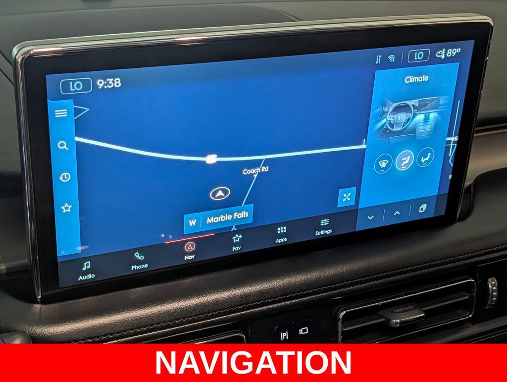 Used 2021 Lincoln Nautilus FWD w/ Equipment Group 101A image 9