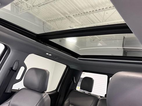 Used 2022 Ford F150 XLT w/ Equipment Group 302A High image 18