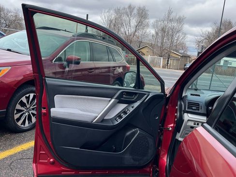 Used 2014 Subaru Forester 2.5i Premium w/ Popular Package #2 image 10