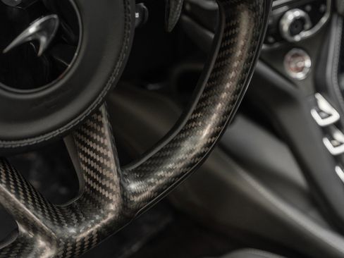 Used 2019 McLaren 720S Luxury image 26