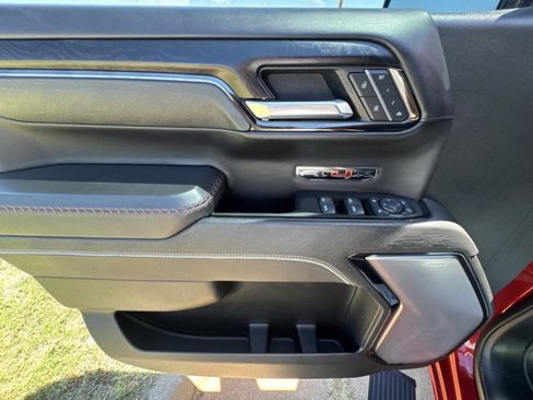 Used 2023 GMC Sierra 1500 AT4X image 15