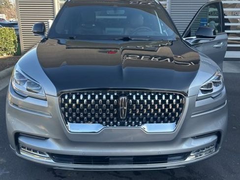 Certified 2023 Lincoln Aviator Black Label w/ Dynamic Handling Package image 2