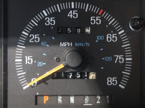 Used 1990 Ford F150 2WD Regular Cab image 36