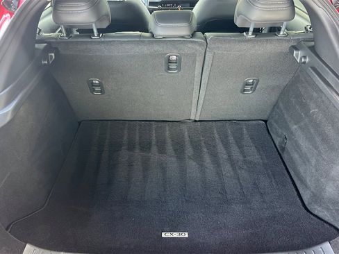 Certified 2025 MAZDA CX-30 AWD 2.5 S w/ Preferred Package image 19