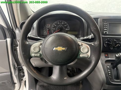 Used 2017 Chevrolet City Express LT w/ Technology Package FWD image 4
