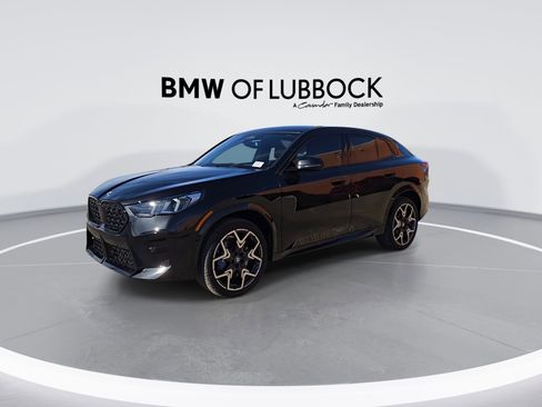 Used 2026 BMW X2 xDrive28i image 4