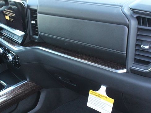 New 2026 GMC Sierra 1500 Elevation image 22