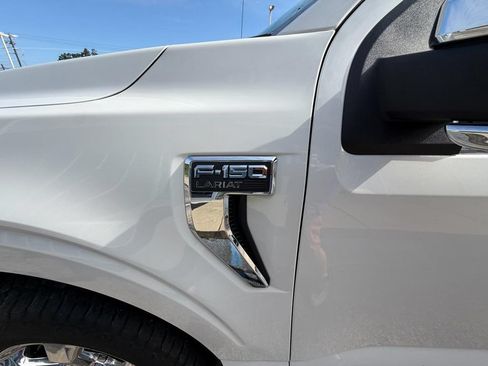 Used 2021 Ford F150 Lariat w/ Equipment Group 502A High AWD/4WD image 9