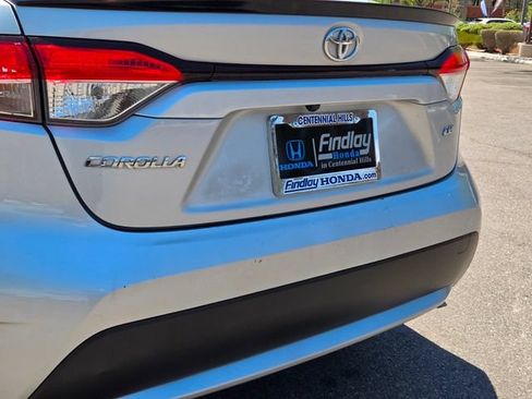 Used 2020 Toyota Corolla LE FWD image 7