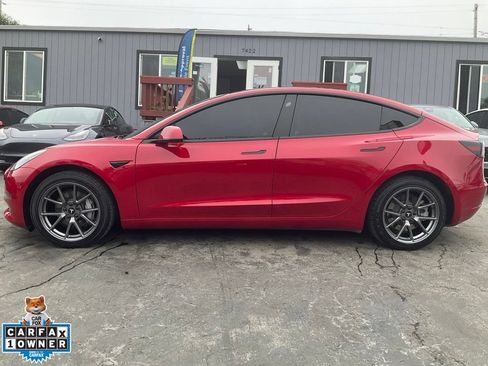 Used 2023 Tesla Model 3 Standard Range RWD image 5