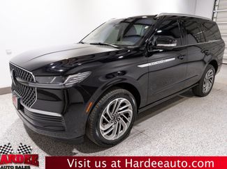 Used 2025 Lincoln Navigator Reserve AWD/4WD video 2
