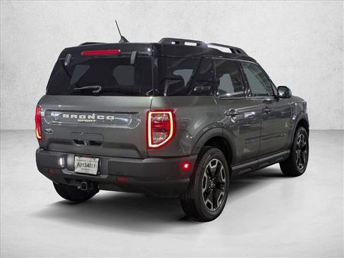 Used 2022 Ford Bronco Sport Outer Banks w/ Tech Package image 5