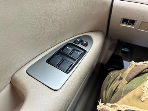 Used 2008 Toyota Avalon XL image 20