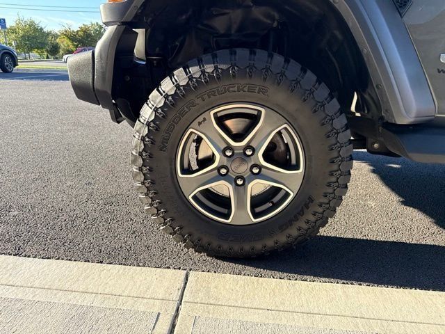 Used 2021 Jeep Wrangler Unlimited Sport AWD/4WD image 8