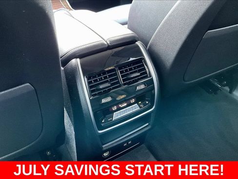 Used 2020 BMW X7 xDrive40i w/ Cold Weather Package AWD/4WD image 13