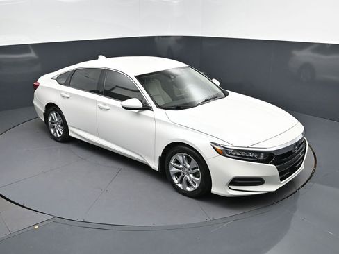 Used 2019 Honda Accord LX image 36