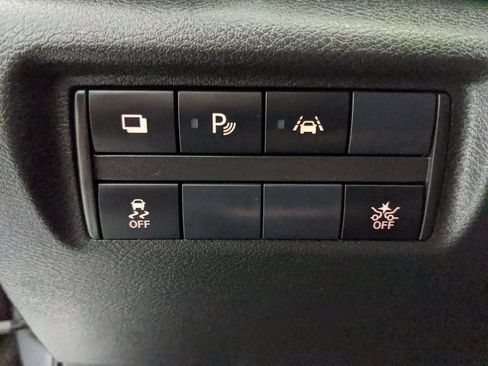 Used 2025 Nissan Versa S w/ Trunk Package FWD image 13