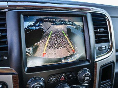 Used 2016 RAM 1500 Laramie w/ Convenience Group image 17