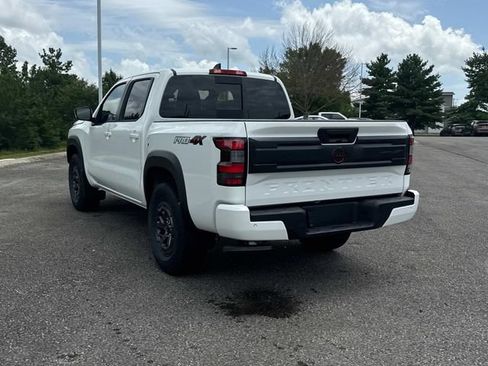 New 2026 Nissan Frontier PRO-4X w/ Tow Package AWD/4WD image 6