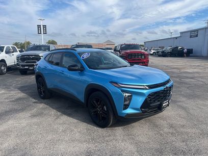 Used 2025 Chevrolet Trax ACTIV w/ Sunroof Package