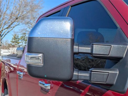 Used 2017 Ford F250 Lariat w/ Chrome Package image 13