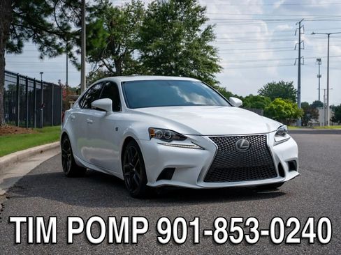 Used 2016 Lexus IS 200t w/ F Sport Package RWD image 3
