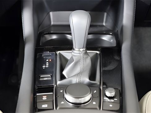 Used 2024 MAZDA MAZDA3 s image 38