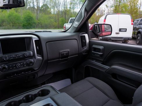 Used 2017 Chevrolet Silverado 1500 LT w/ All Star Edition AWD/4WD image 27