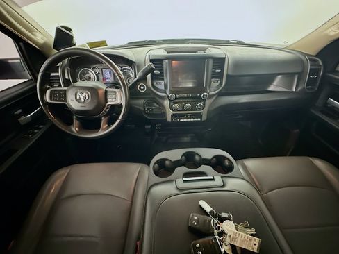 Used 2019 RAM 3500 Tradesman w/ Chrome Appearance Group AWD/4WD image 10