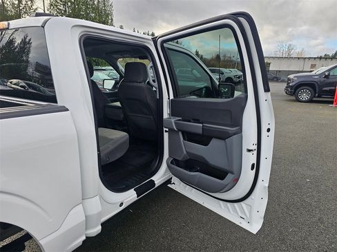 Used 2023 Ford F150 XLT w/ Trailer Tow Package image 25