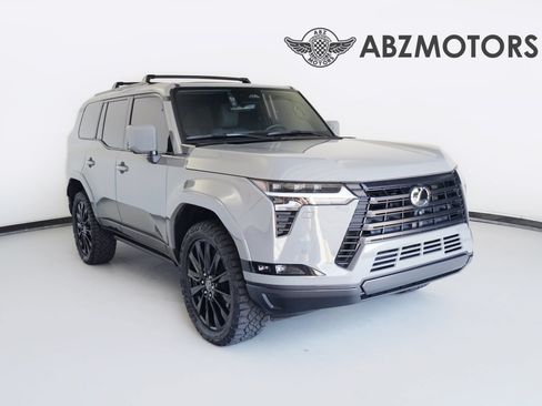 Used 2026 Lexus GX 550 w/ Accessory Package (2T) AWD/4WD image 1