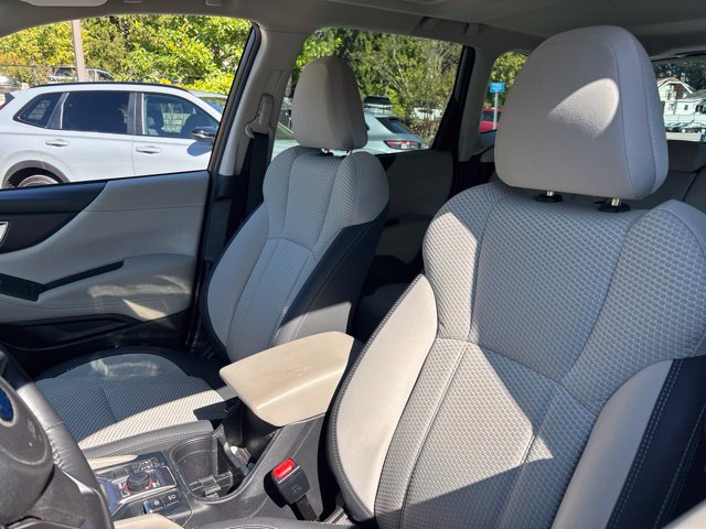Used 2023 Subaru Forester Premium AWD/4WD image 13