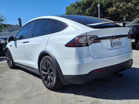 Used 2024 Tesla Model X Base image 13