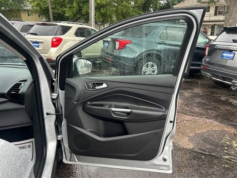 Used 2018 Ford Escape SEL w/ Ford Safe & Smart Package AWD/4WD image 30