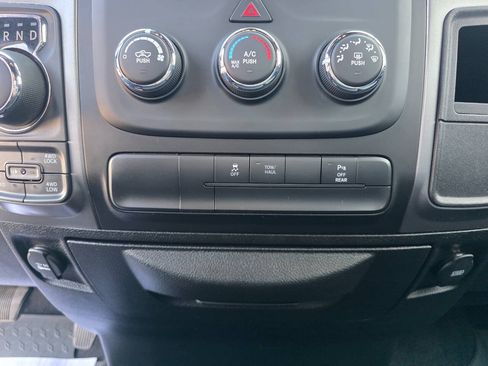 Used 2022 RAM 1500 Warlock AWD/4WD image 16