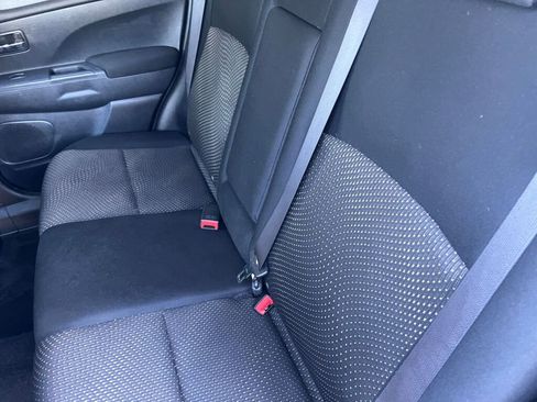 Used 2016 Mitsubishi Outlander Sport ES image 21