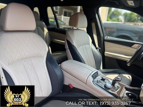 Used 2019 BMW X7 xDrive50i w/ Premium Package AWD/4WD image 20