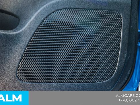 Used 2024 Nissan Versa S w/ S Plus Package image 43