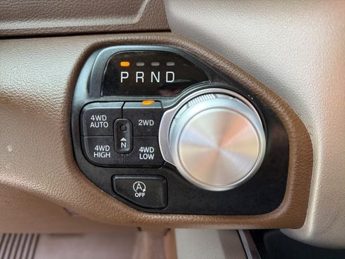 Used 2021 RAM 1500 Laramie image 46