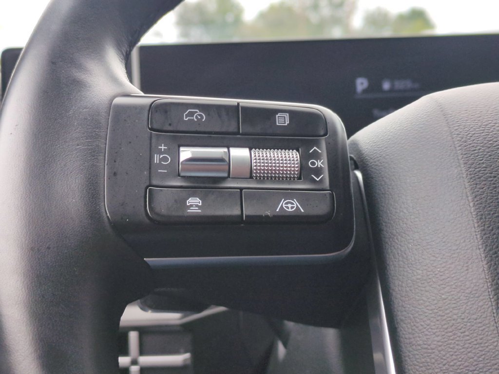Used 2026 Hyundai Santa Fe SEL FWD image 20