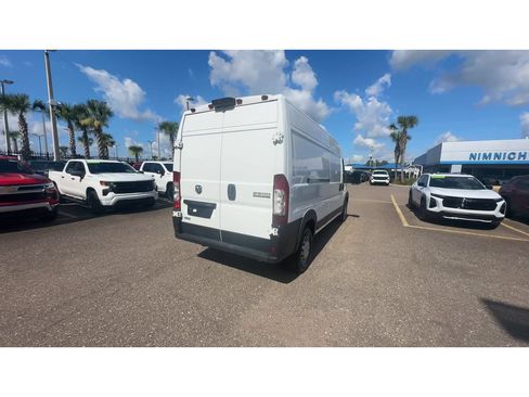 Used 2023 RAM ProMaster 2500 FWD image 7