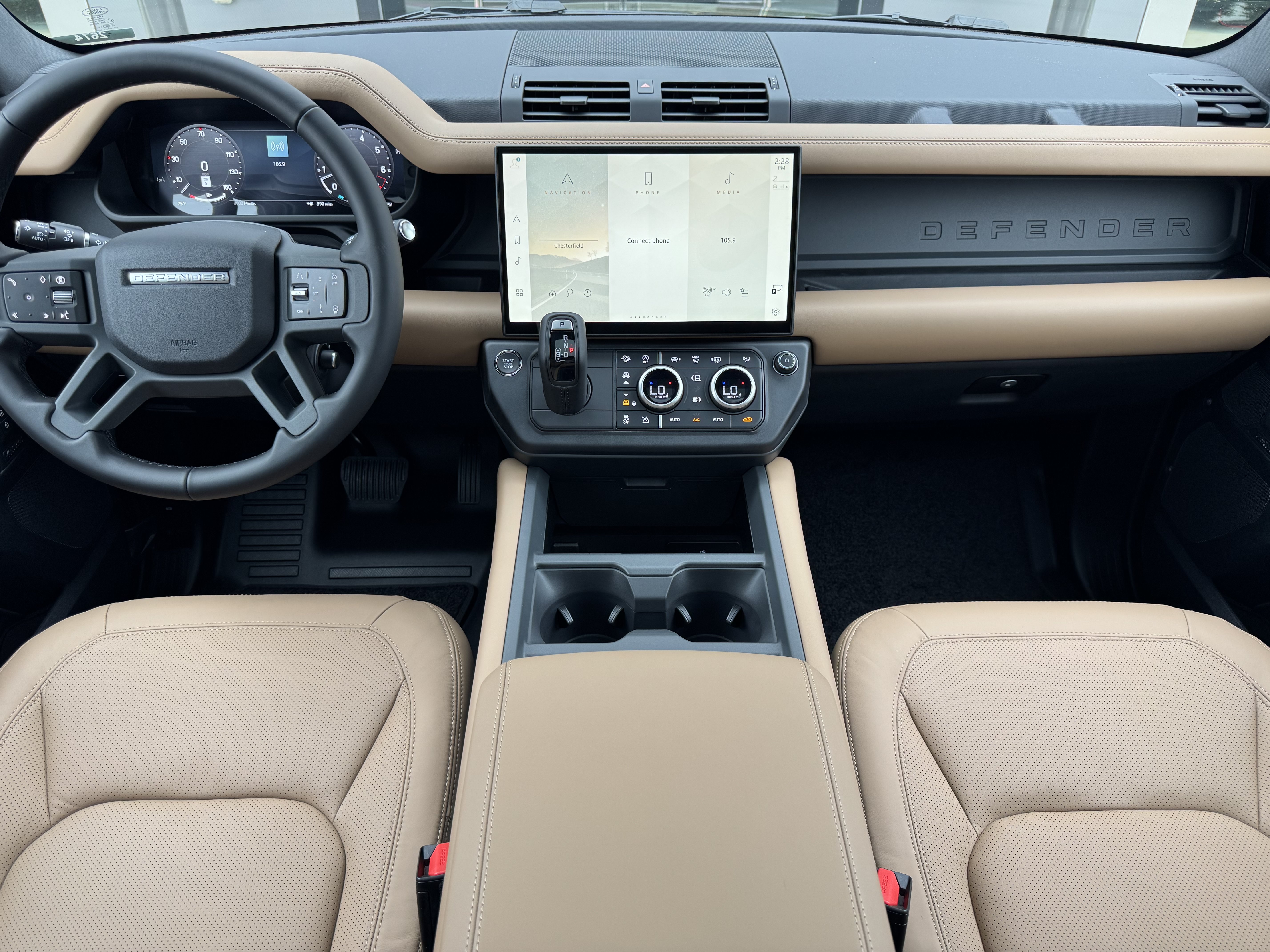 New 2026 Land Rover Defender 110 X-Dynamic SE AWD/4WD image 4