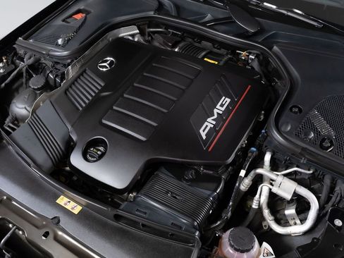 Used 2022 Mercedes-Benz AMG GT 43 image 9