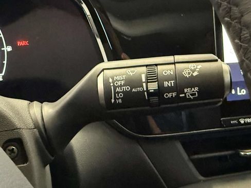 Certified 2025 Lexus NX 350 AWD w/ Accessory Package (2T) image 30