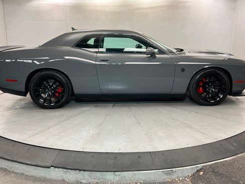 Used 2023 Dodge Challenger SRT Hellcat RWD image 6