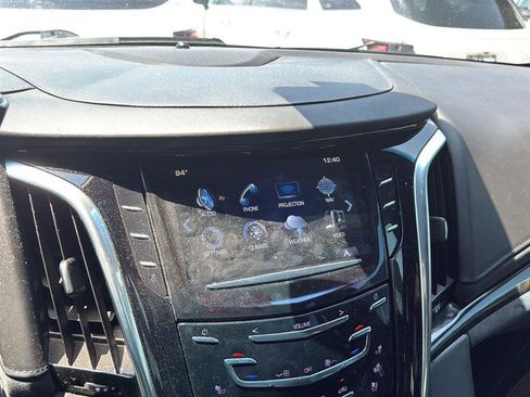 Used 2018 Cadillac Escalade Platinum AWD/4WD image 4