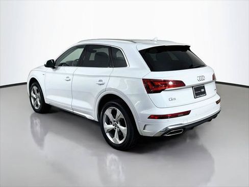 Certified 2023 Audi Q5 2.0T Premium Plus w/ Premium Plus Package AWD/4WD image 3