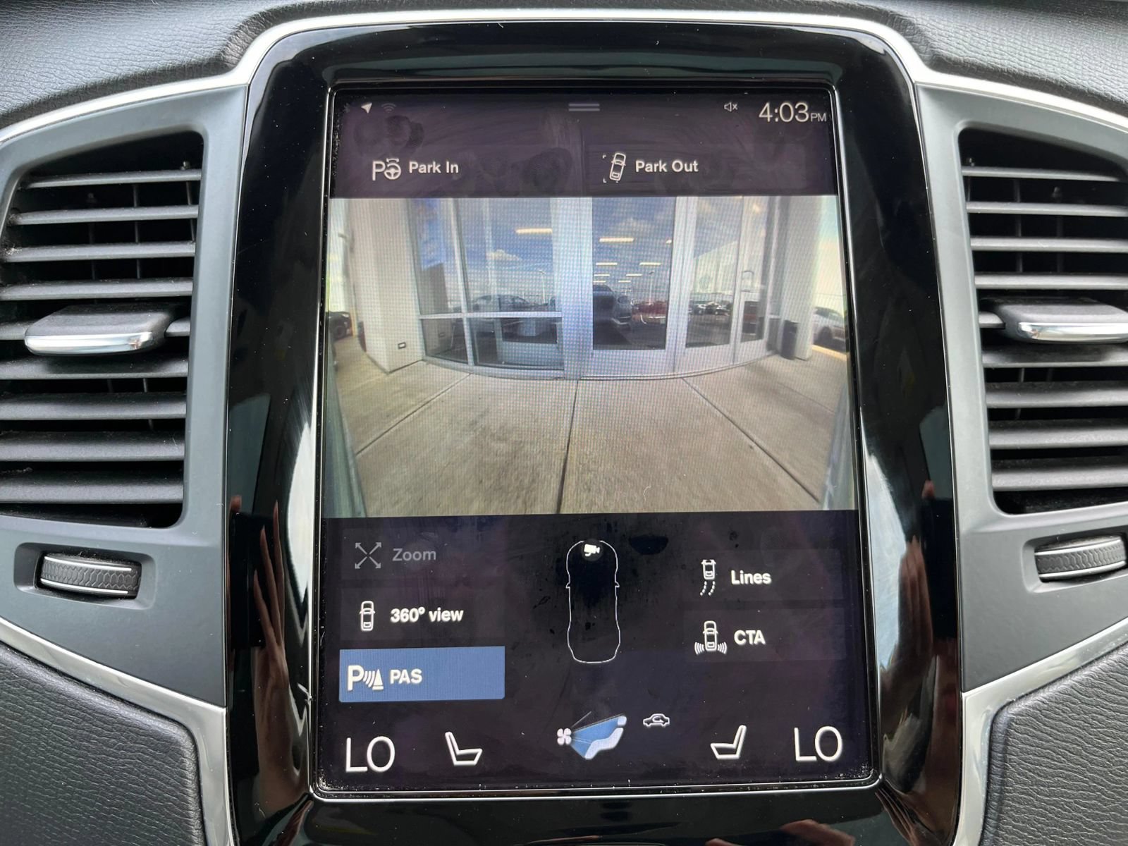 Used 2016 Volvo XC90 T6 Momentum AWD/4WD image 23