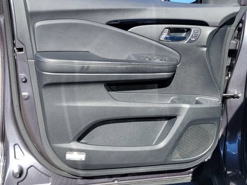 Used 2019 Honda Pilot Elite image 7